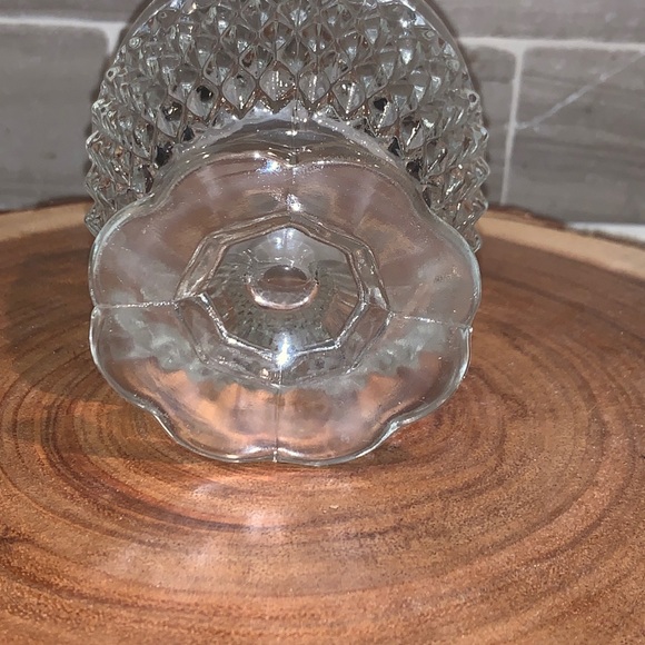 Indiana Glass Sugar Candy Bowl Diamond Cut Pattern with scalloped pedestal base - Picture 8 of 10
